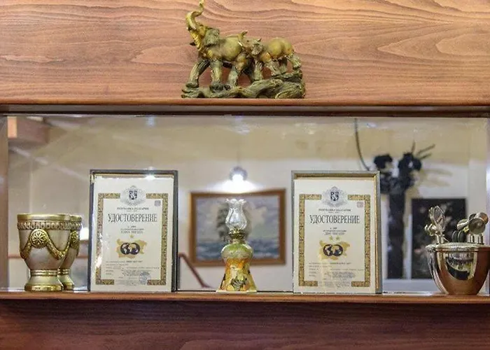 Art فندق فارنا